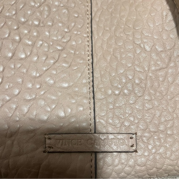 Vince Camuto Cory lamb leather crossbody bag Cashmere Color - Picture 7 of 7